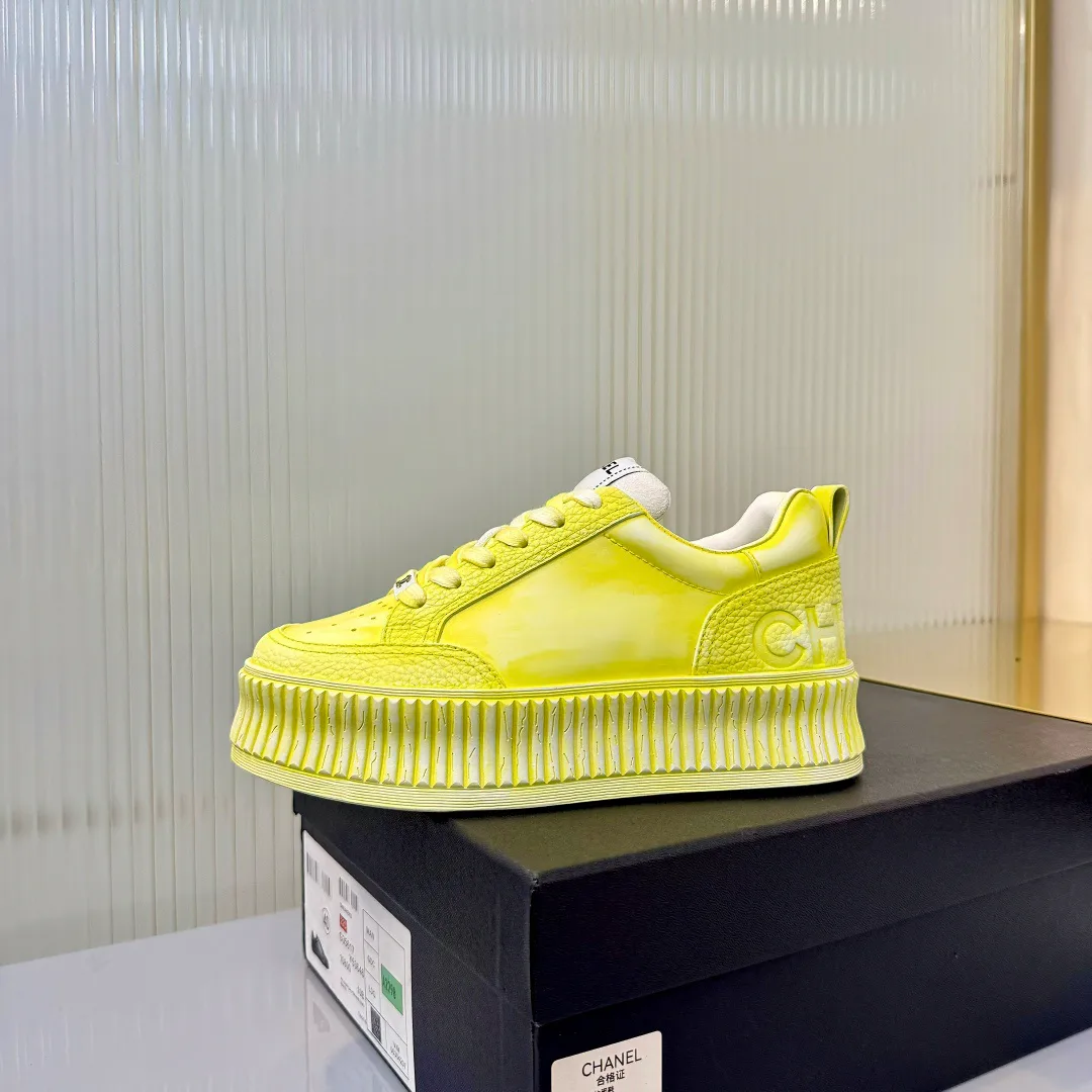 Кроссовки Женские Chanel 11602288