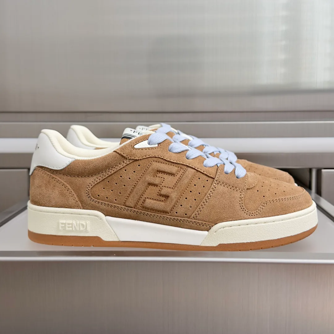 Кроссовки Женские Fendi 17729646