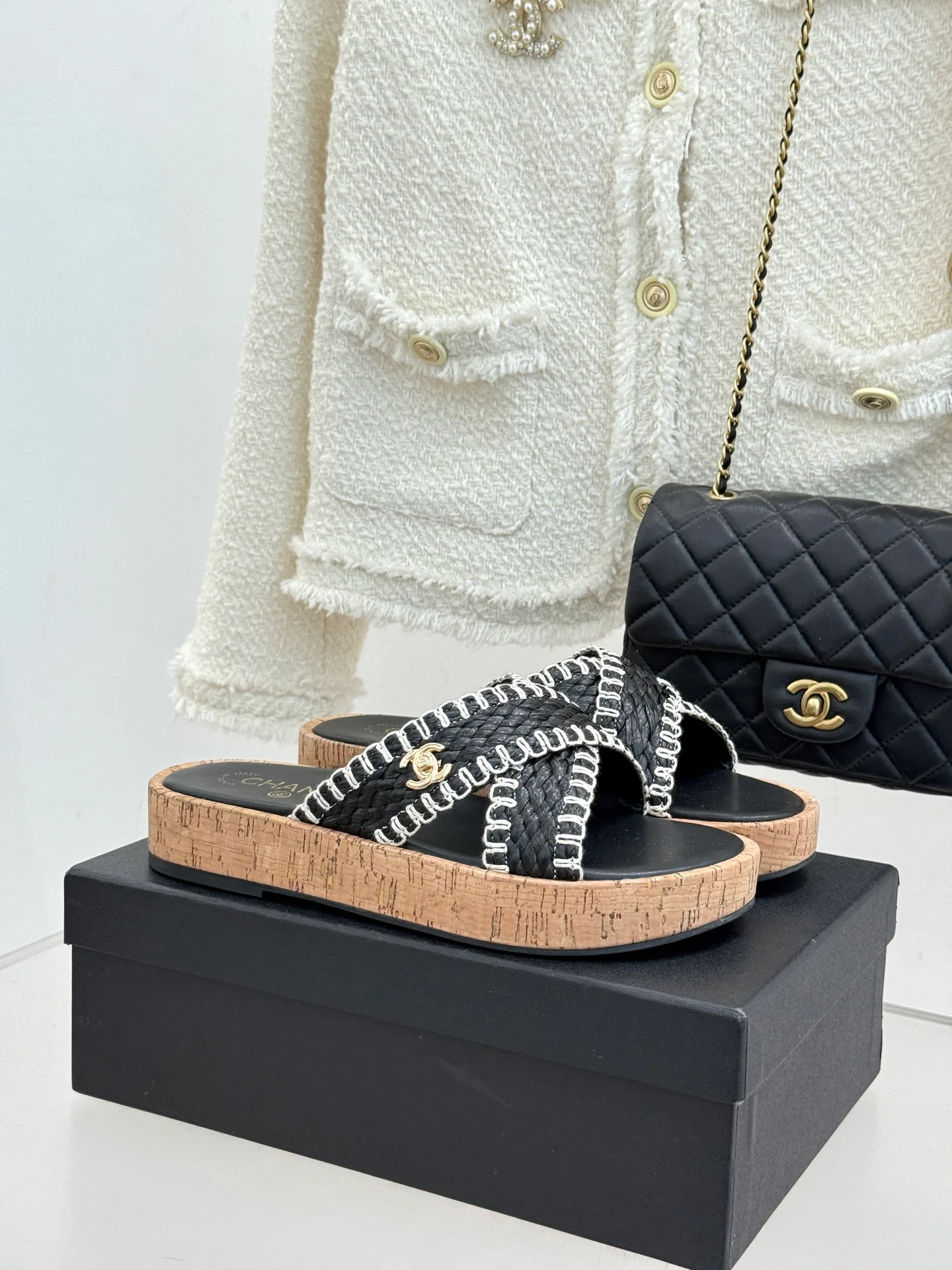 Шлепанцы Женские Chanel 1018157