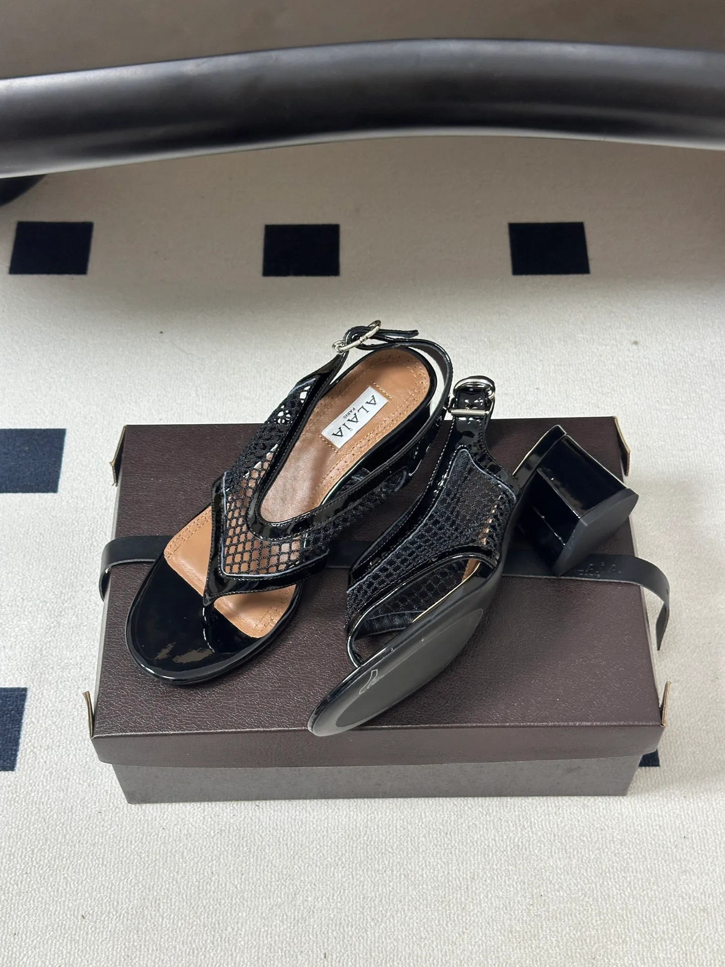 Босоножки Женские Alaia 17338423
