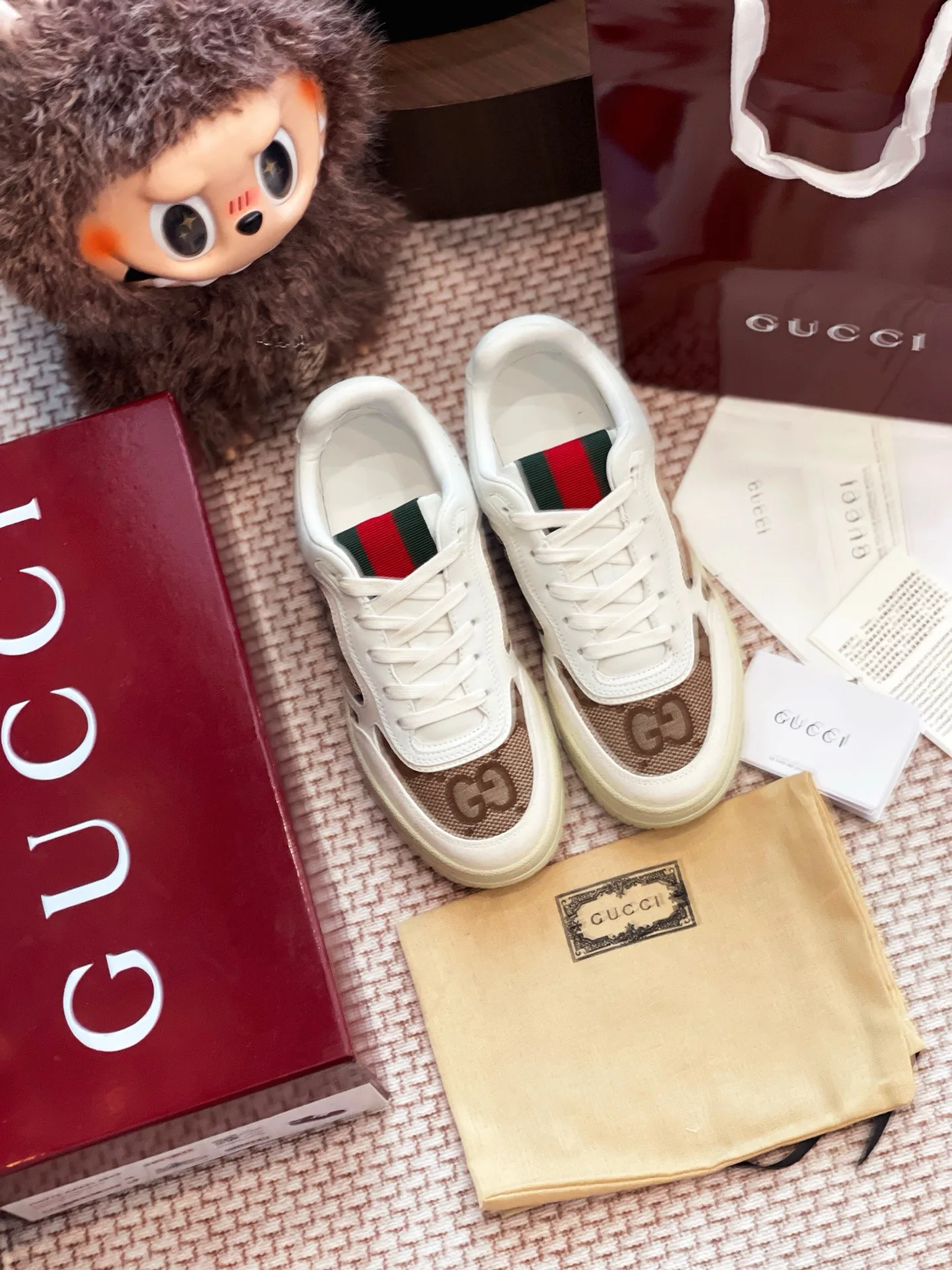 Кроссовки Женские Gucci 10477220