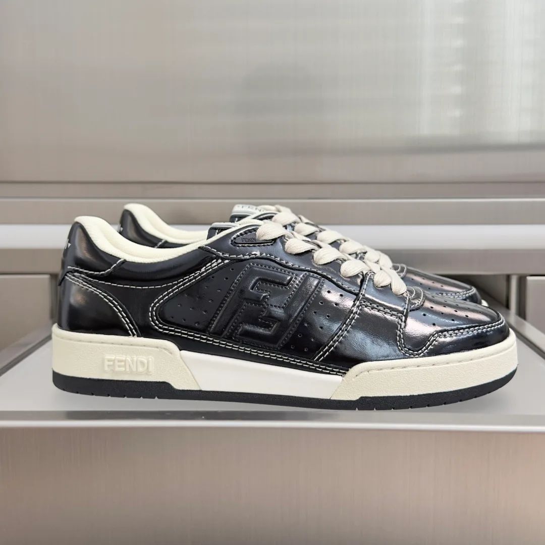 Кроссовки Женские Fendi 17729634