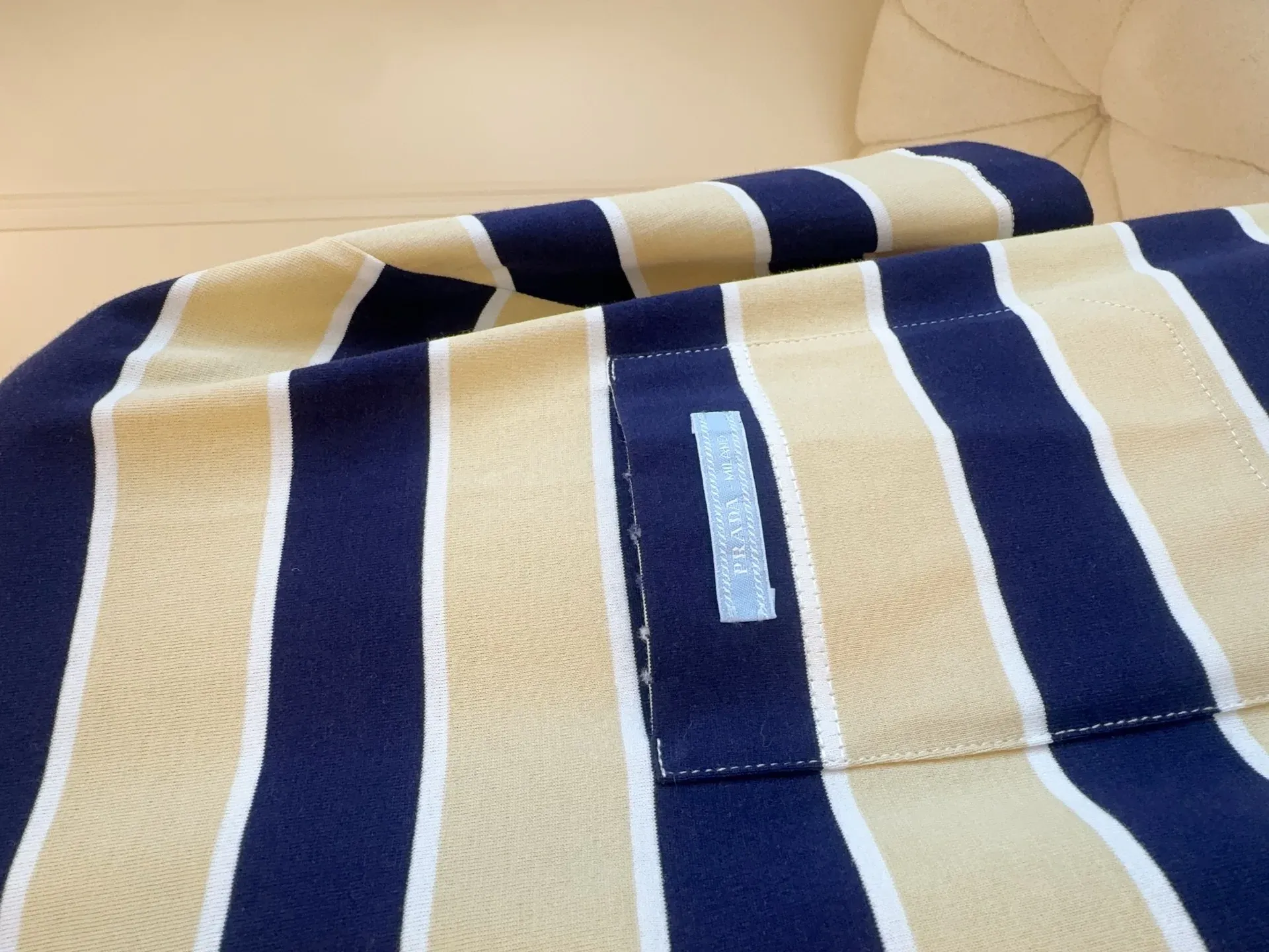 Футболки Женские Prada 5751433