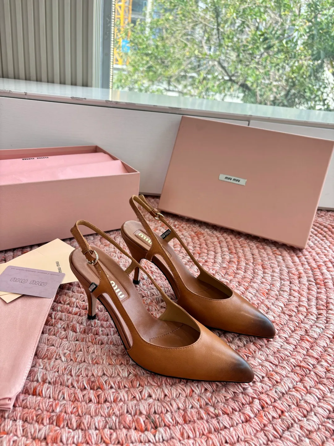 Босоножки Женские Miu Miu 11770242