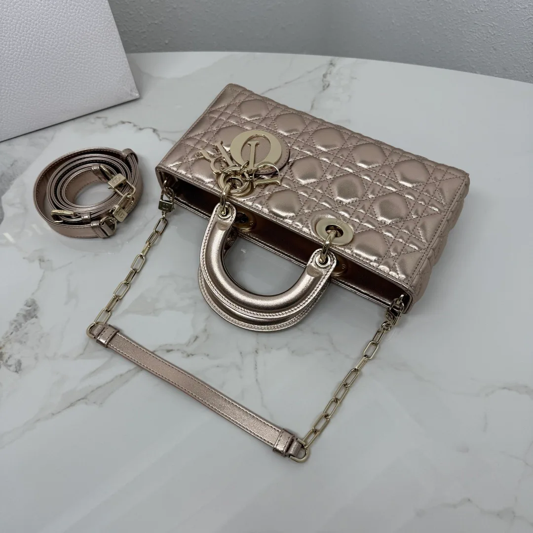 Классические Сумки Женские Christian Dior 18116364