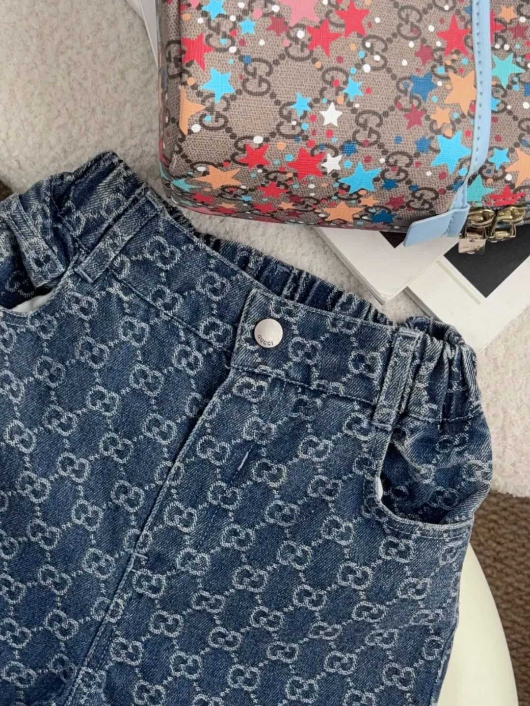Джинсы Женские Gucci 18243244
