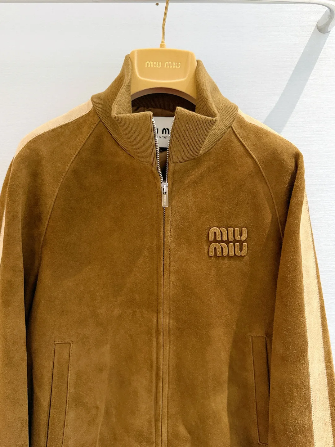 Кожаные Куртки И Дублёнки Женские Miu Miu 19283341