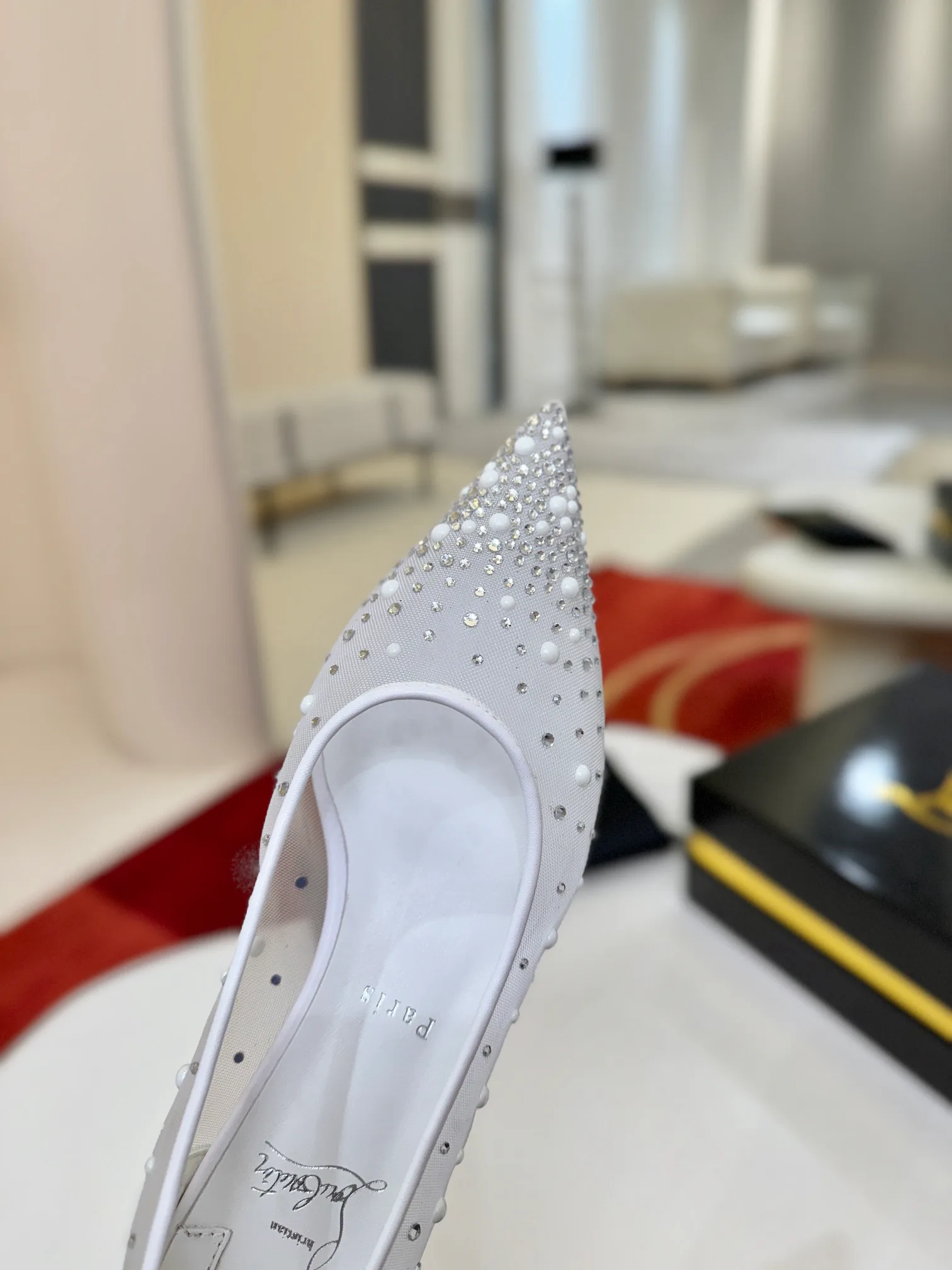 Туфли Женские Christian Louboutin 11863220