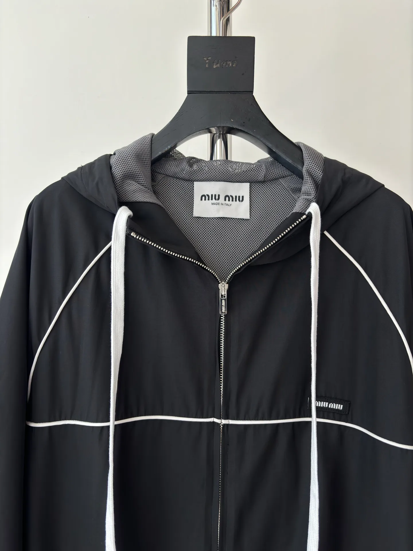 Куртки И Пуховики Женские Miu Miu 31319