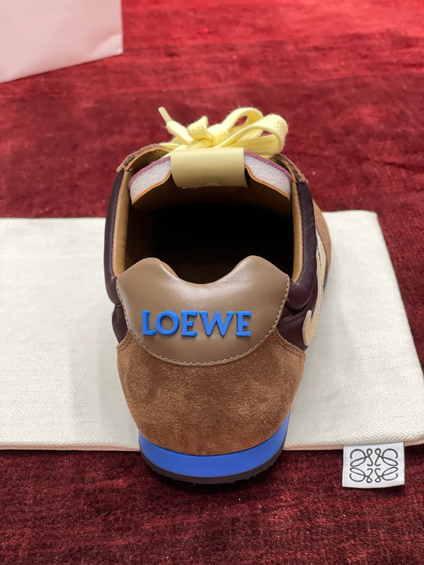 Кроссовки Женские Loewe 18191689