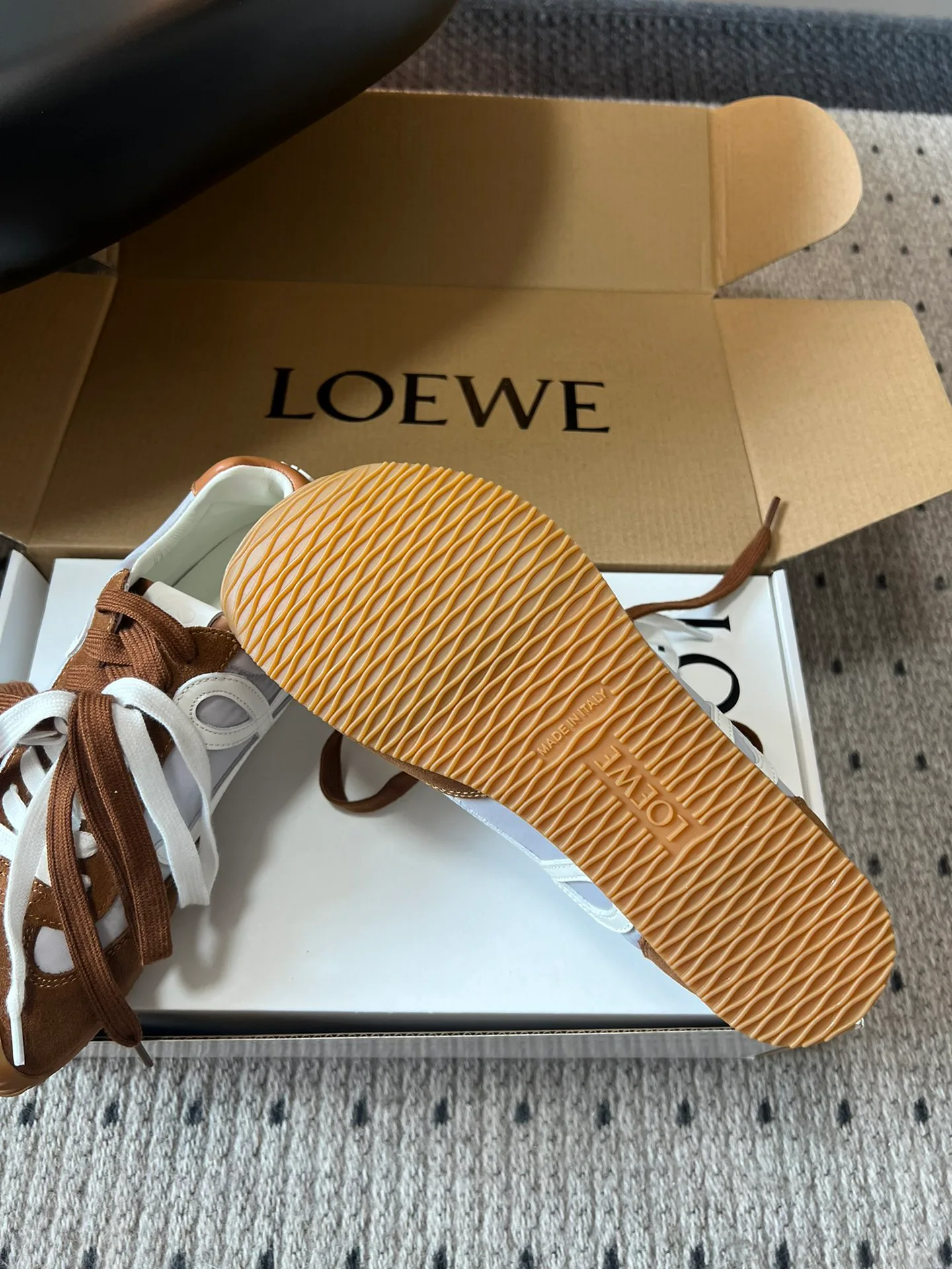 Кроссовки Женские Loewe 10475969