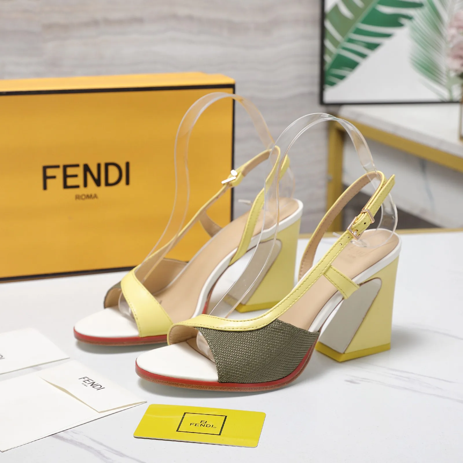 Босоножки Женские Fendi 1262696