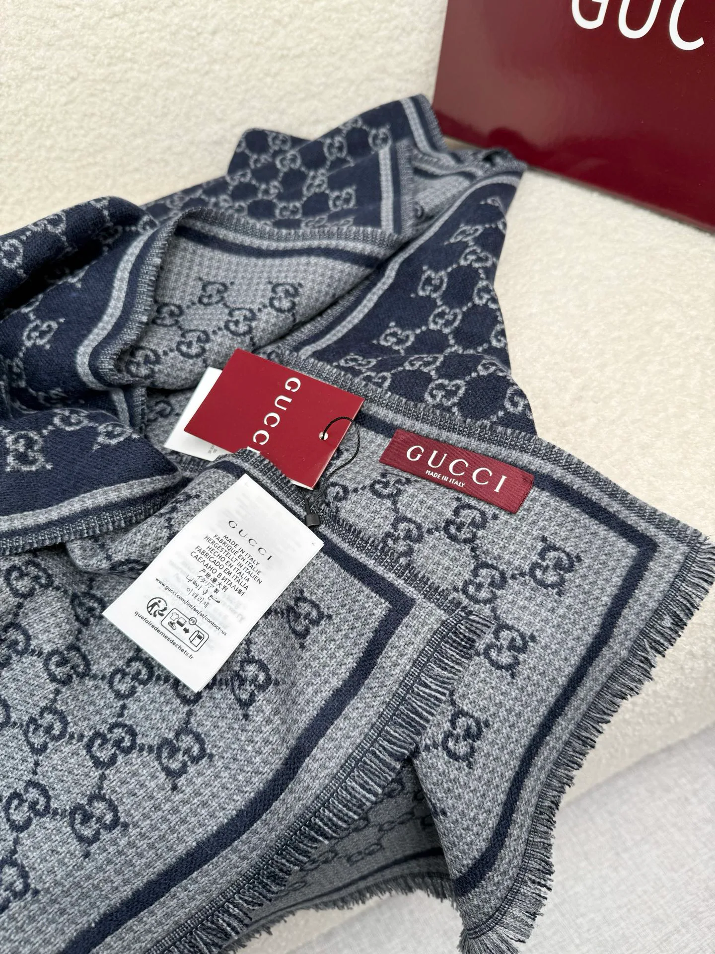 Шарфы Gucci 205933