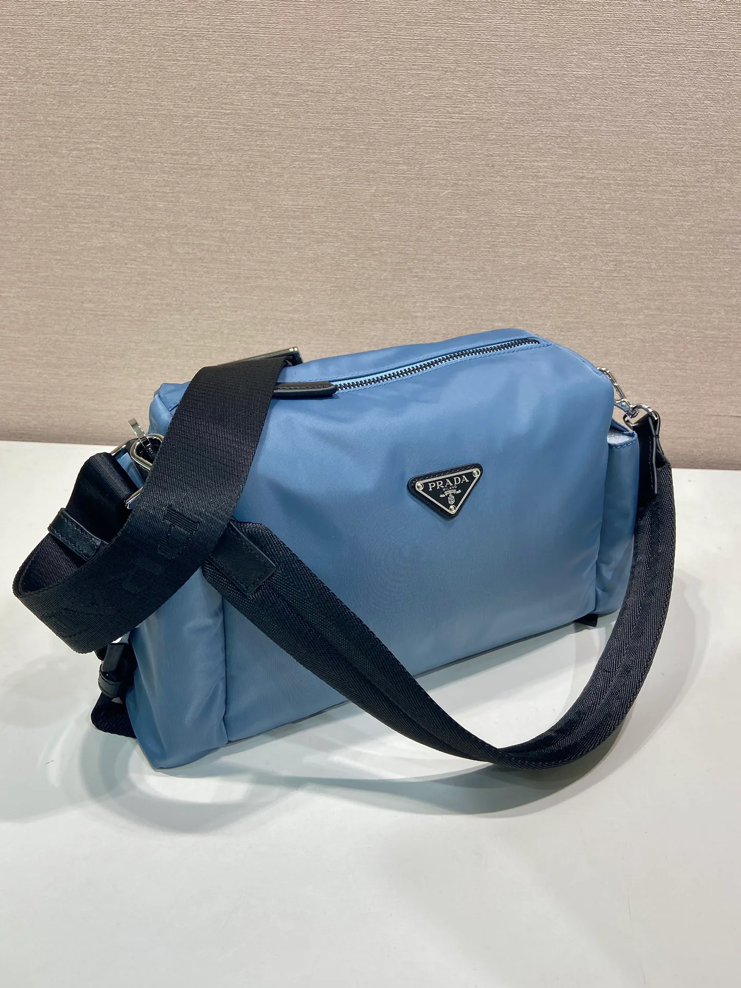 Сумки На Ремне Женские Prada 11897339