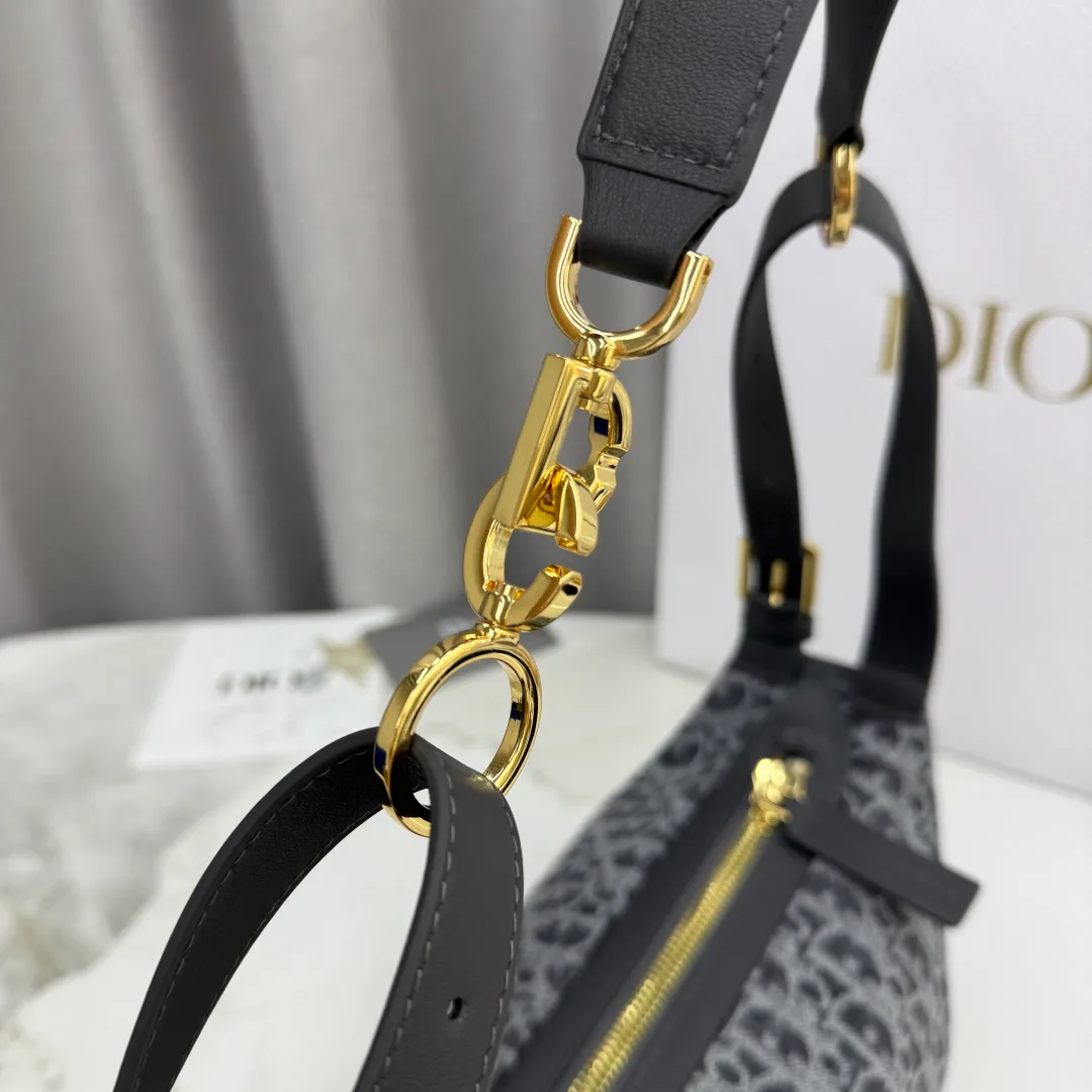 Сумки На Ремне Женские Christian Dior 12594866
