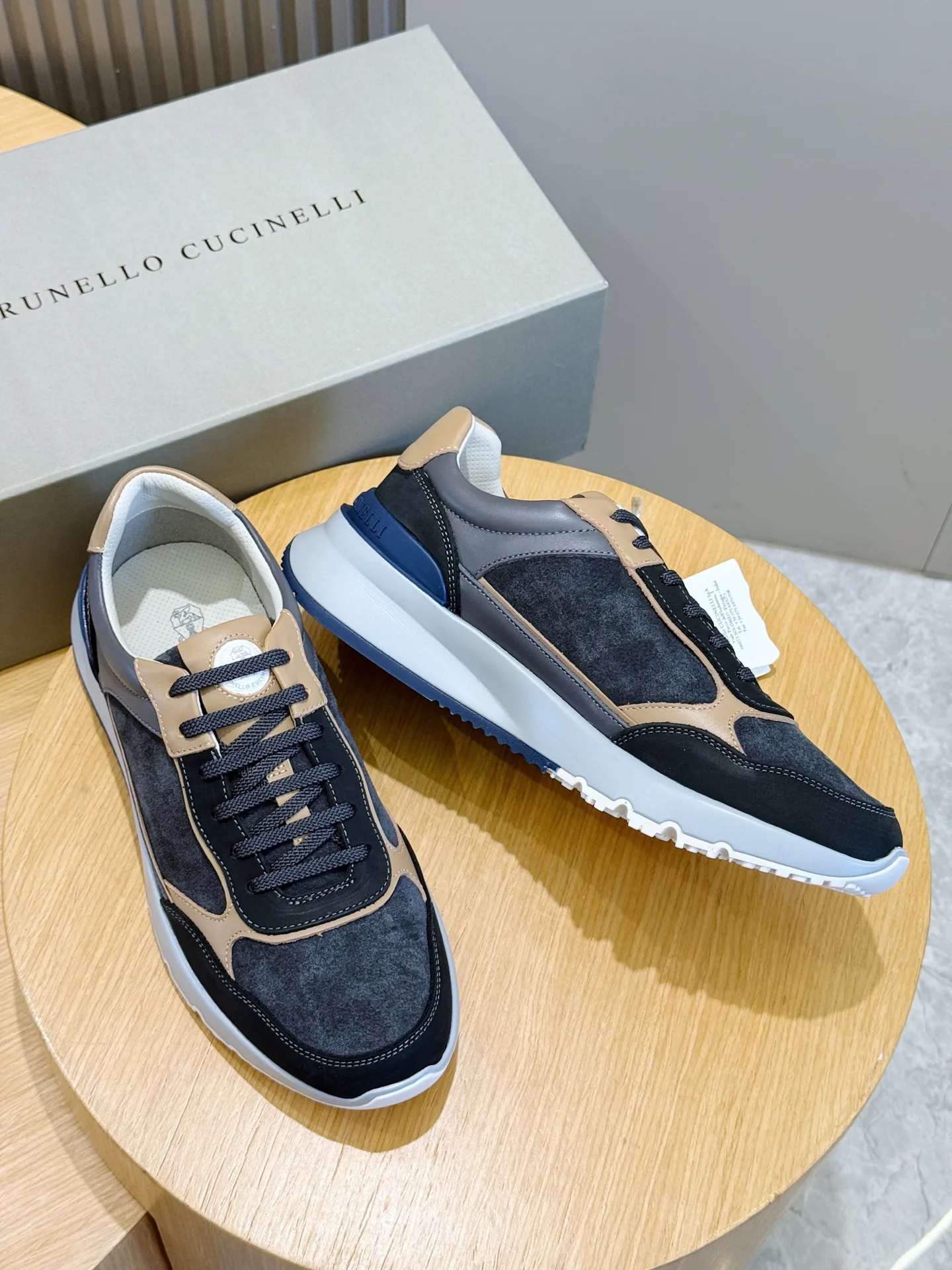 Кроссовки Мужские Brunello Cucinelli 18165325