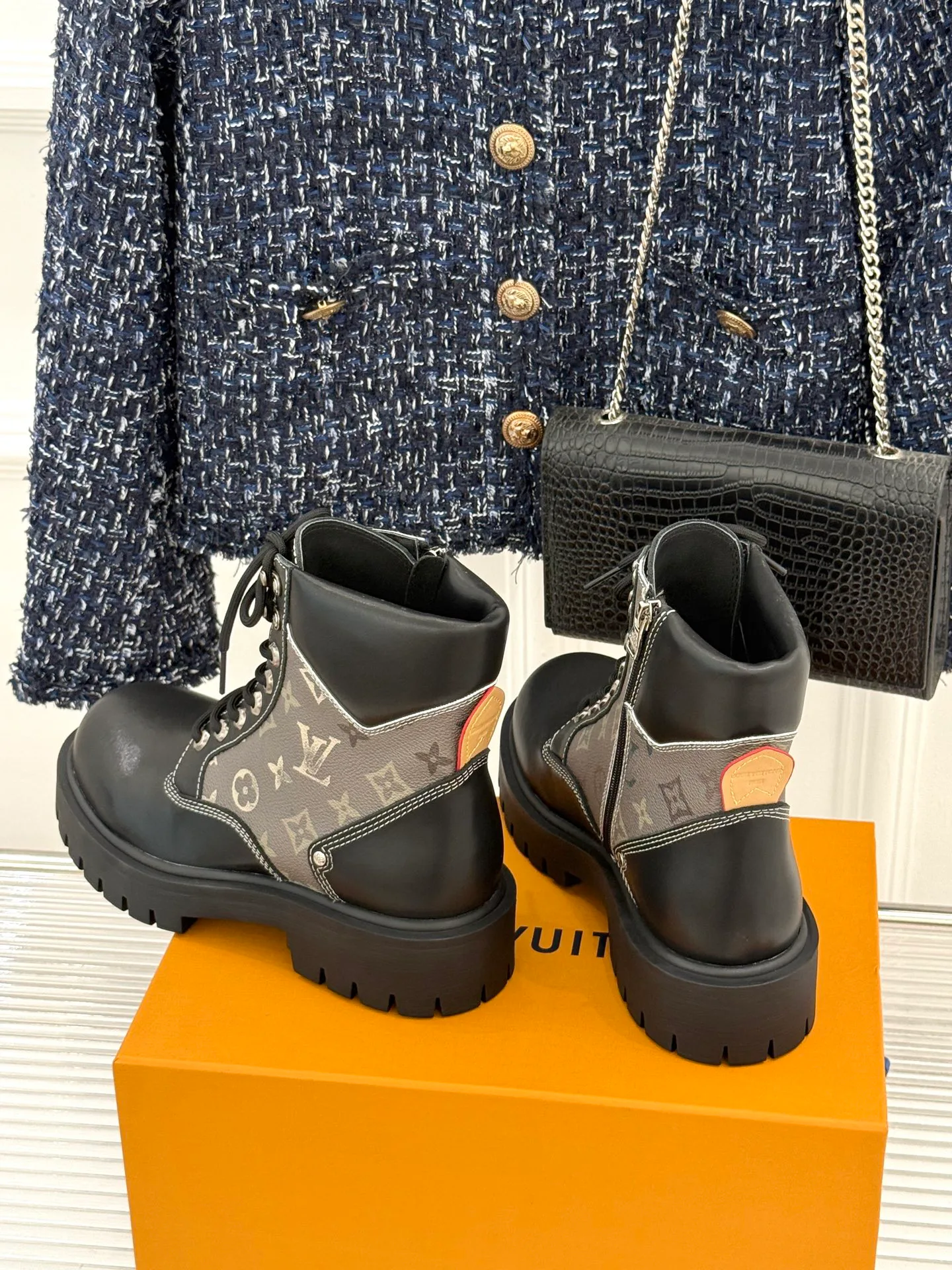Ботинки Мужские Louis Vuitton 18534822