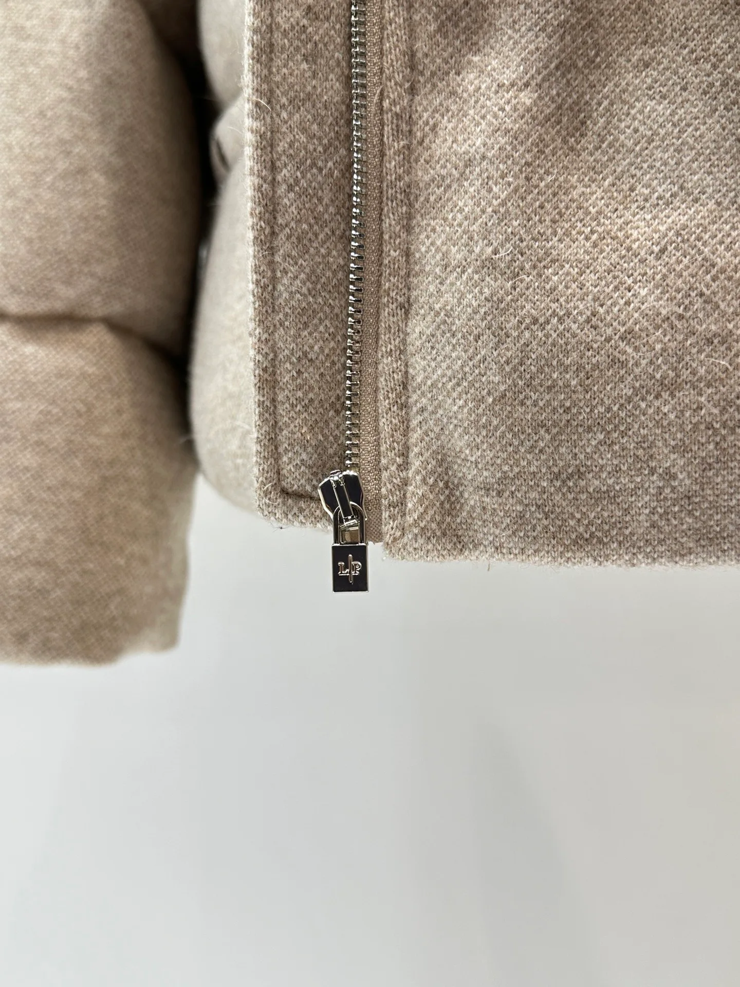 Куртки И Пуховики Женские Loro Piana 19252205