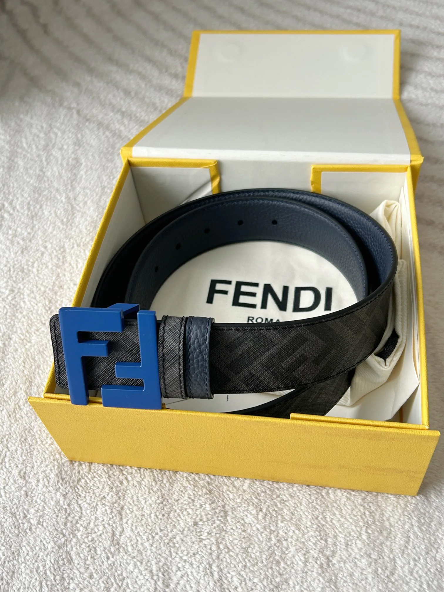 Ремни Fendi 11704489