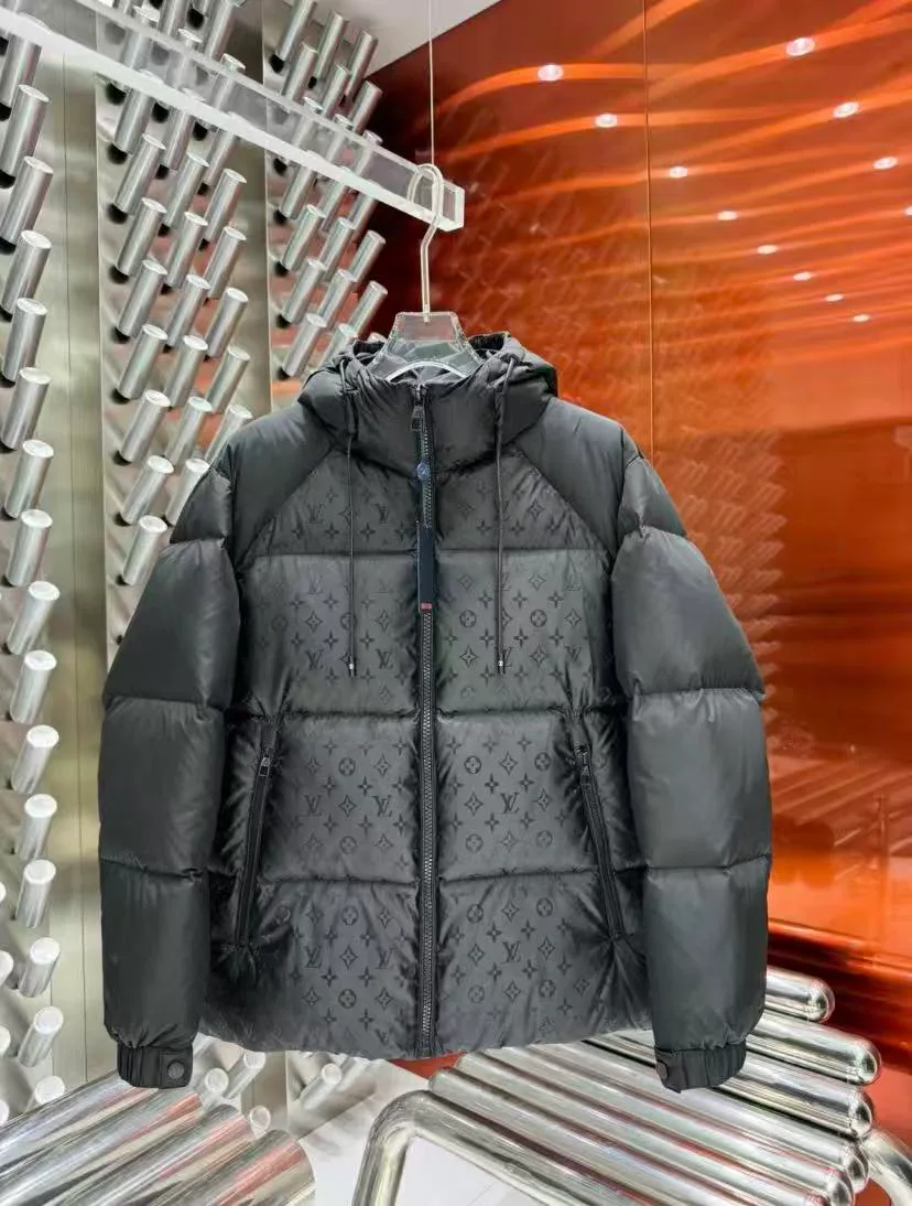 Куртки И Пуховики Женские Louis Vuitton 4605827