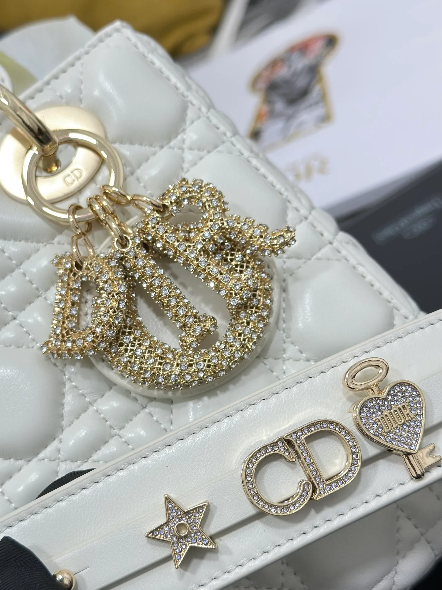 Классические Сумки Женские Christian Dior 11412564