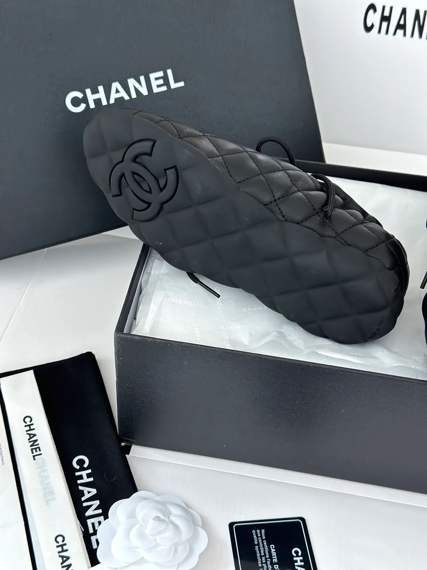 Кроссовки Женские Chanel 18764919