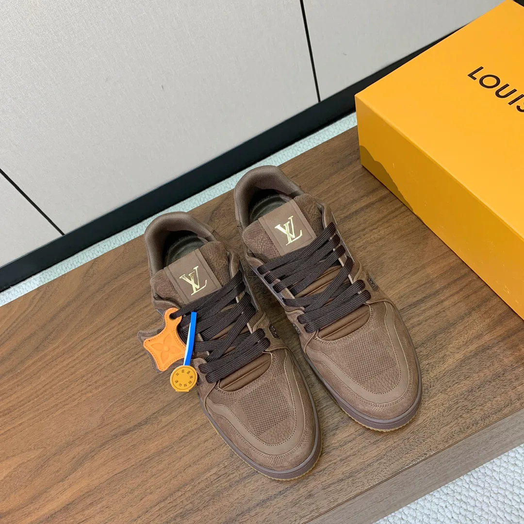 Кроссовки Женские Louis Vuitton 10236191