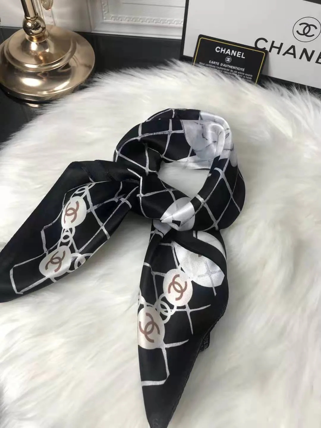 Шарфы Chanel 33045