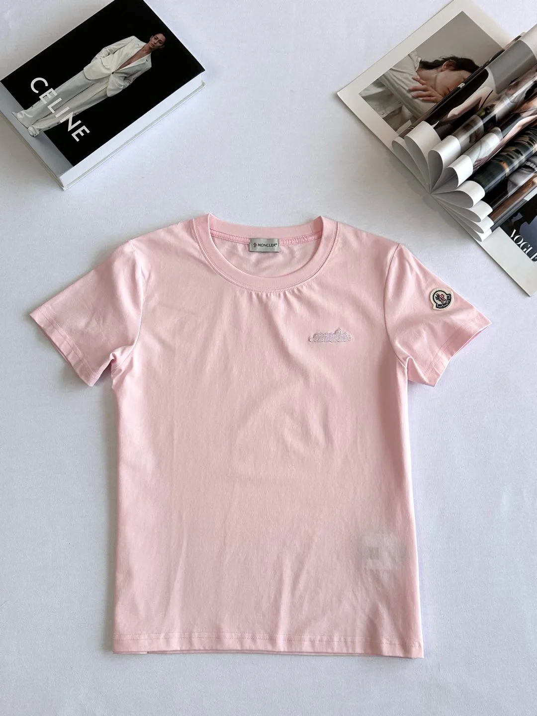 Футболки Женские Moncler 1643247