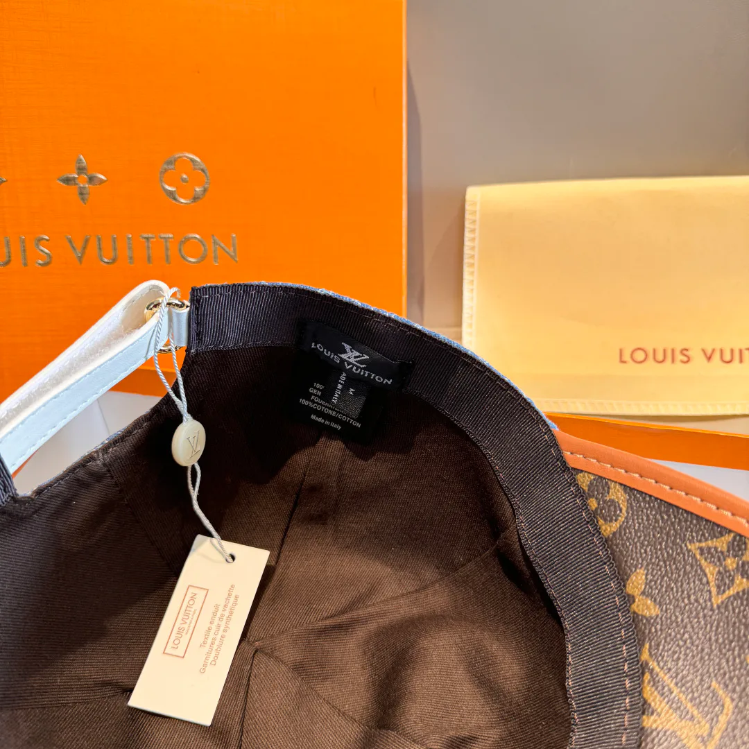 Головные Уборы Louis Vuitton 4550015