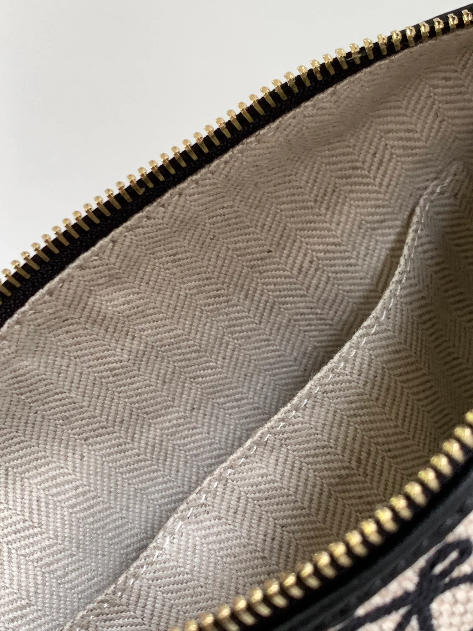 Классические Сумки Женские Loewe 87218