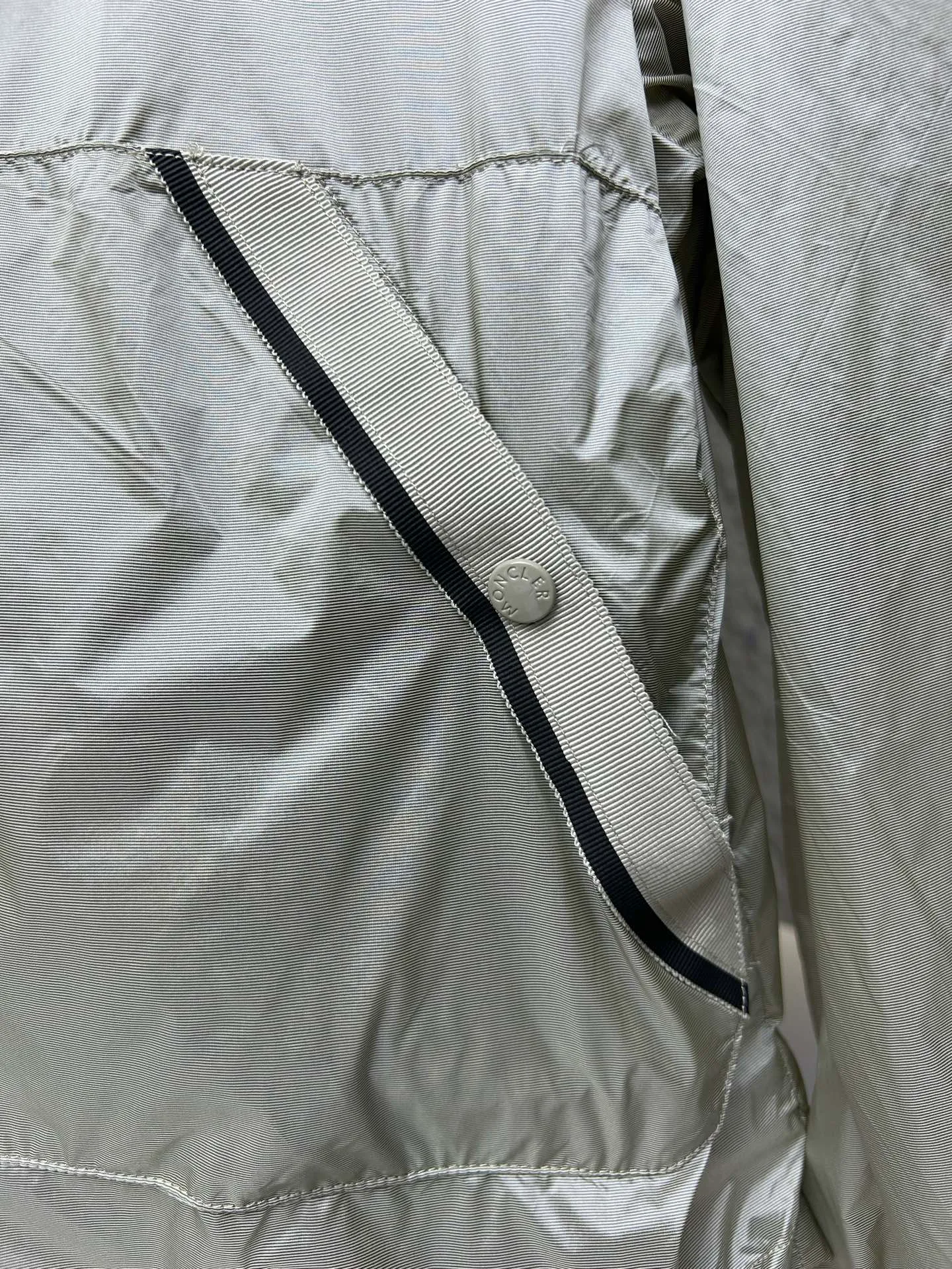 Куртки И Пуховики Женские Moncler 11666894