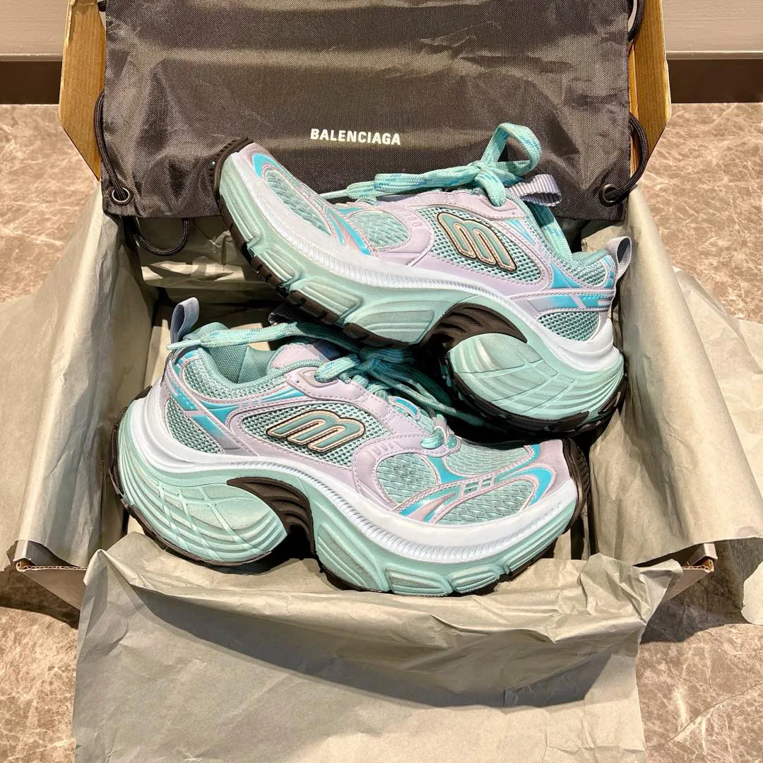 Кроссовки Женские Balenciaga 10083250