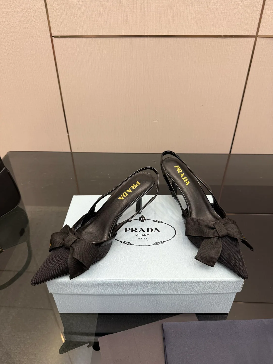 Туфли Женские Prada 11578985