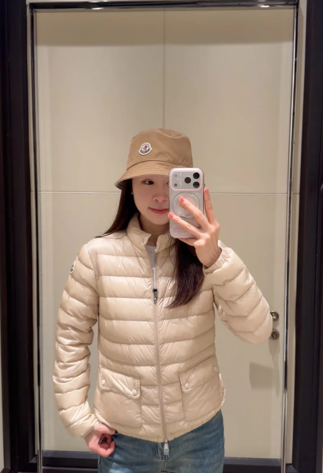 Куртки И Пуховики Женские Moncler 18746479