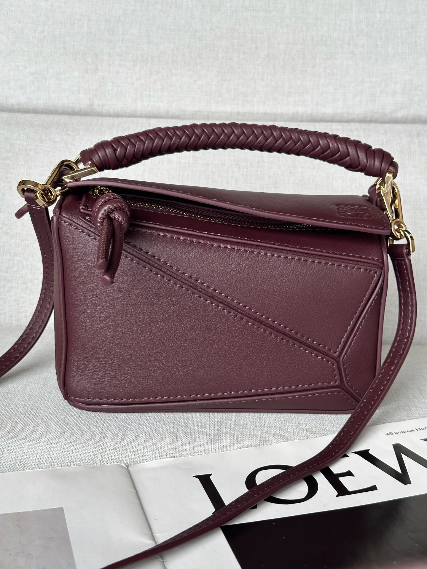 Классические Сумки Женские Loewe 11621877