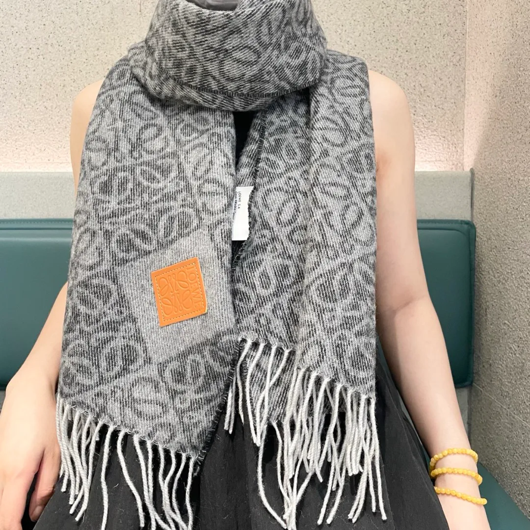 Шарфы Loewe 719954