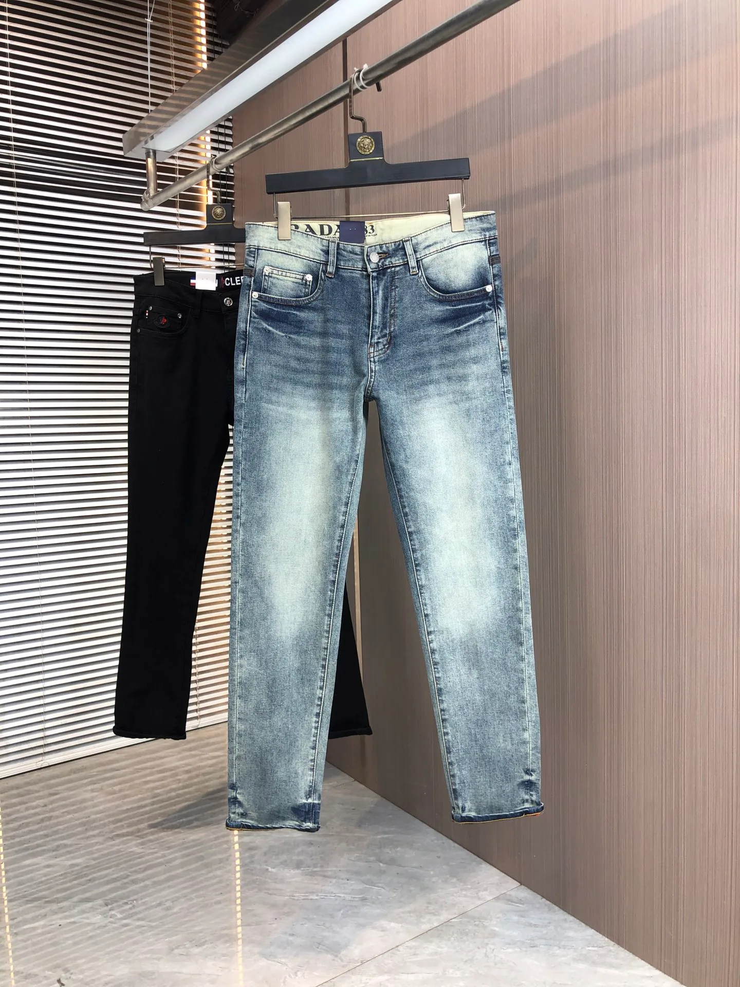 Джинсы Женские Prada 10186848