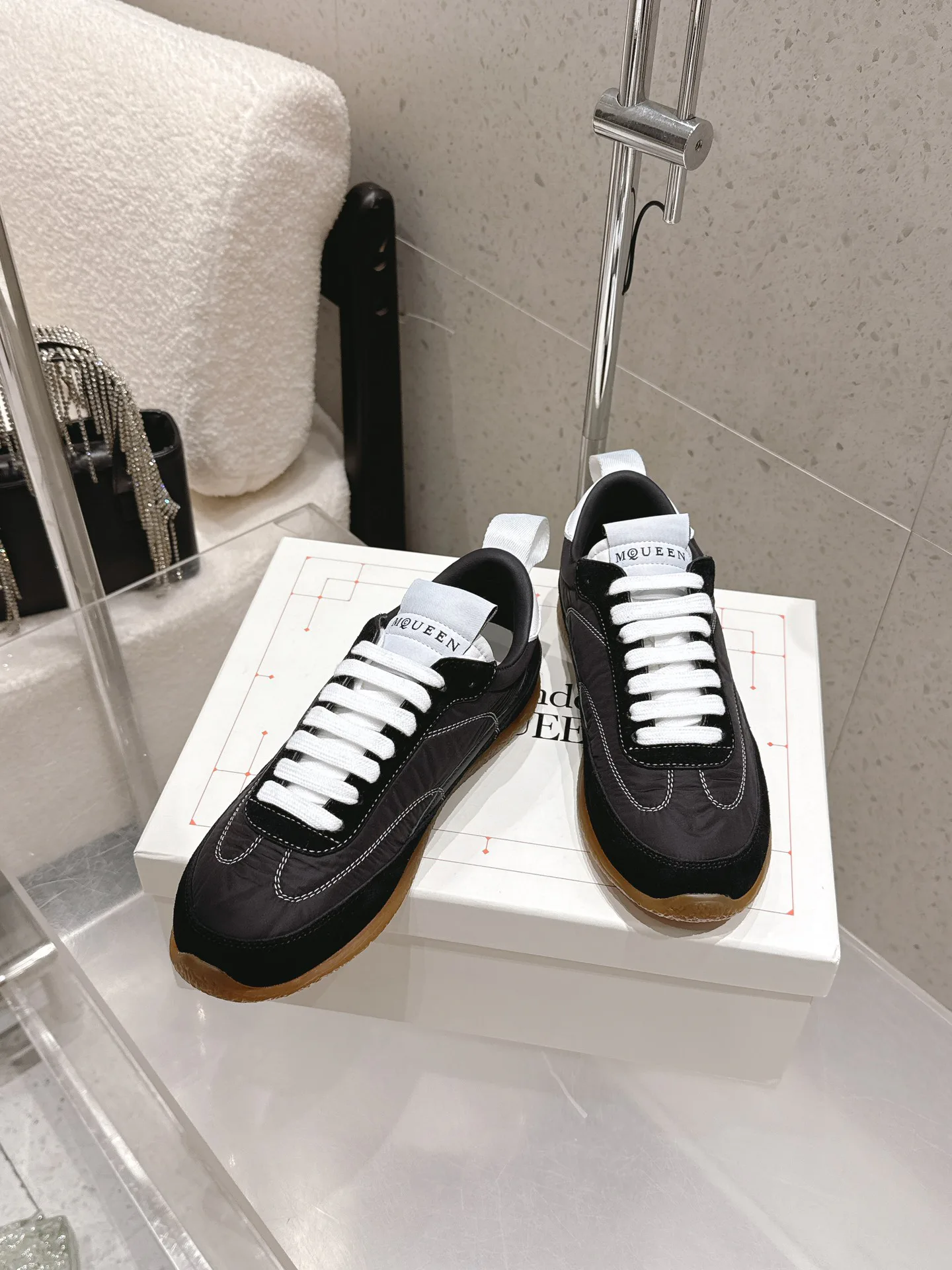Кроссовки Мужские Alexander Mcqueen 914356