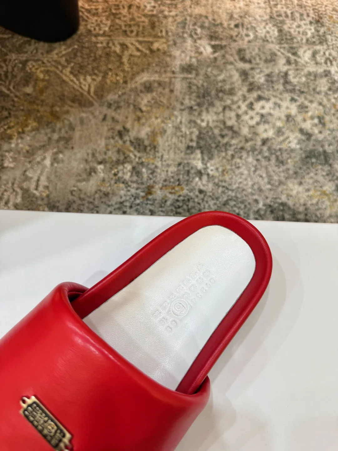 Шлепанцы Женские Maison Margiela 8817365