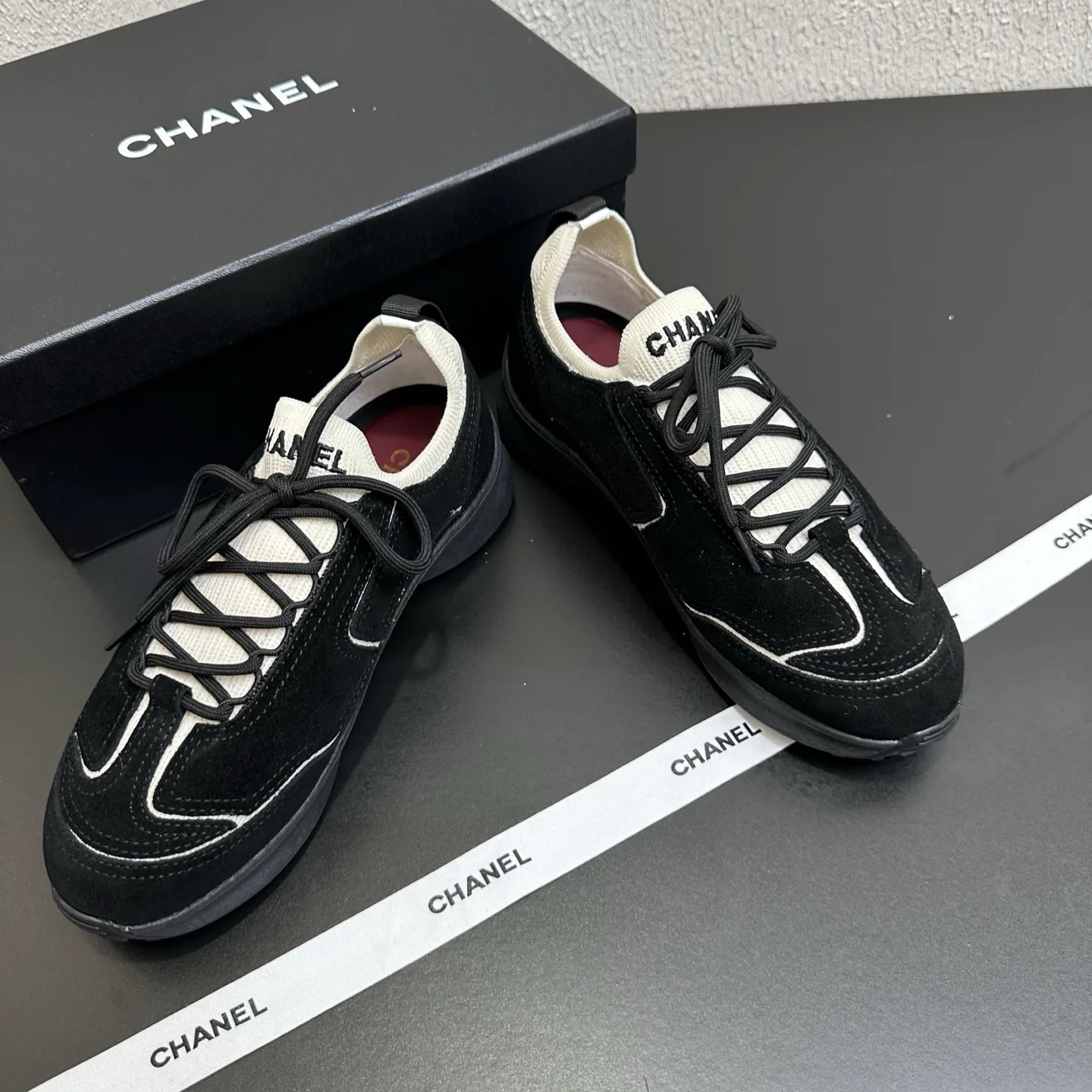 Кроссовки Женские Chanel 17934451