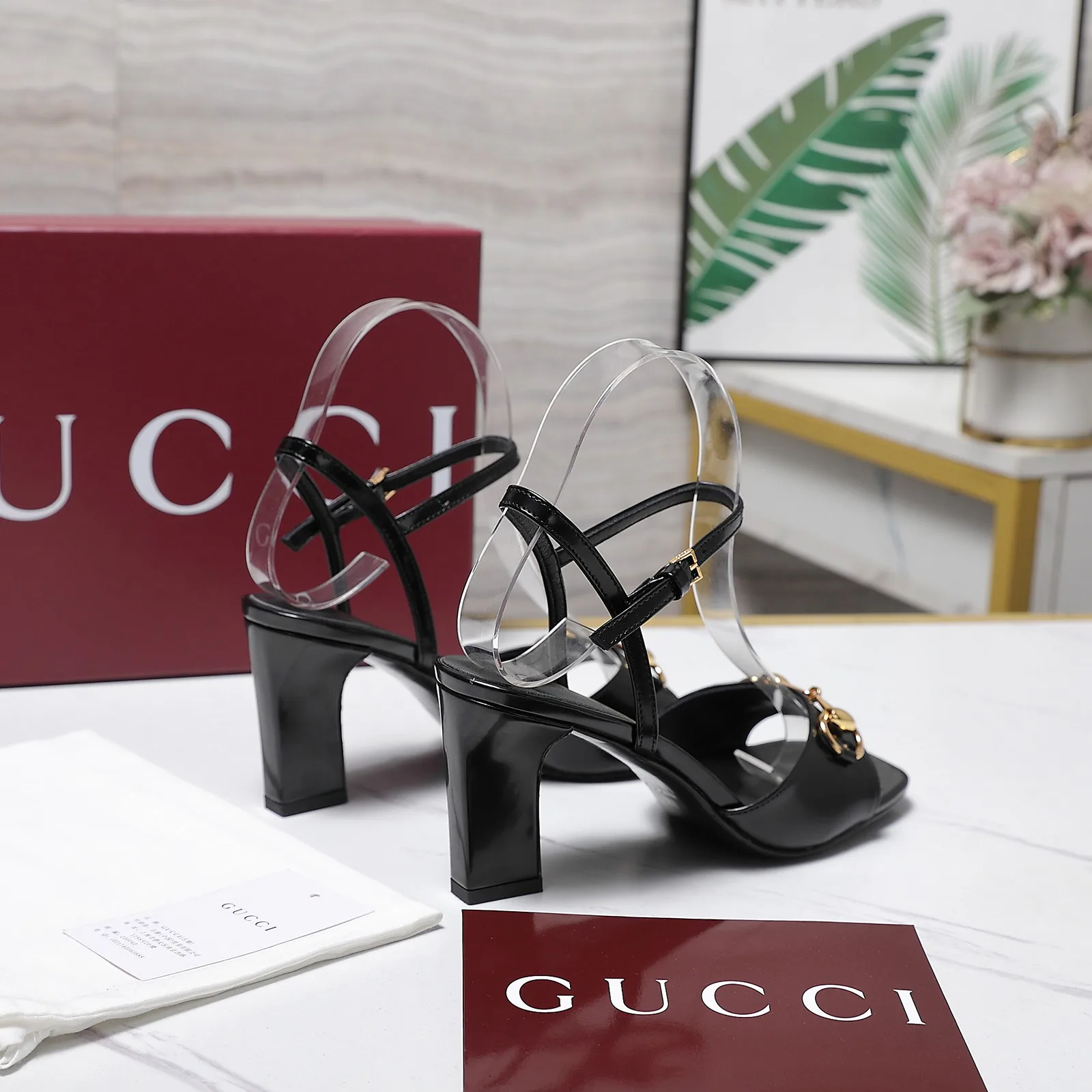 Босоножки Женские Gucci 13542409