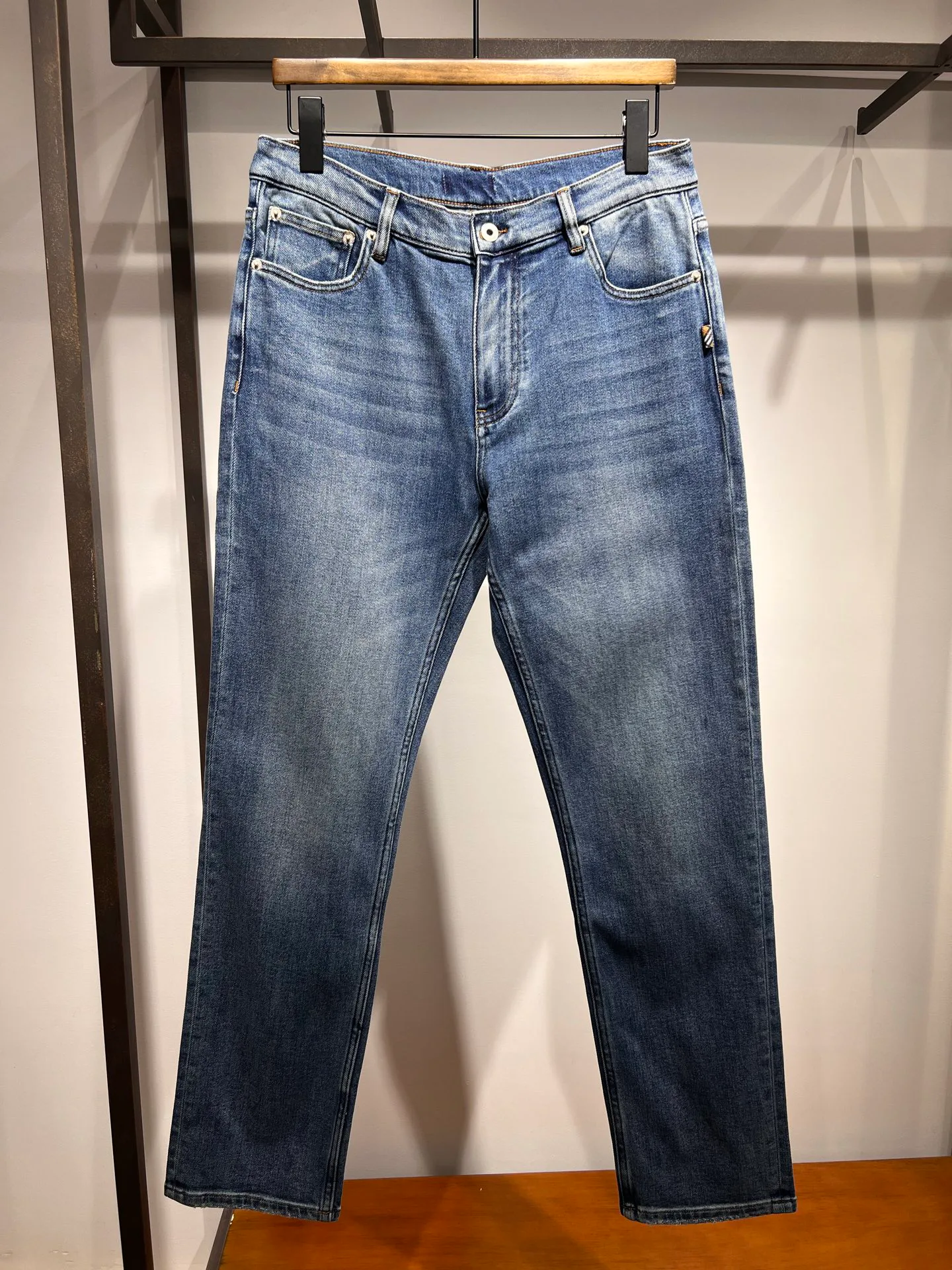 Джинсы Женские Burberry 13479696