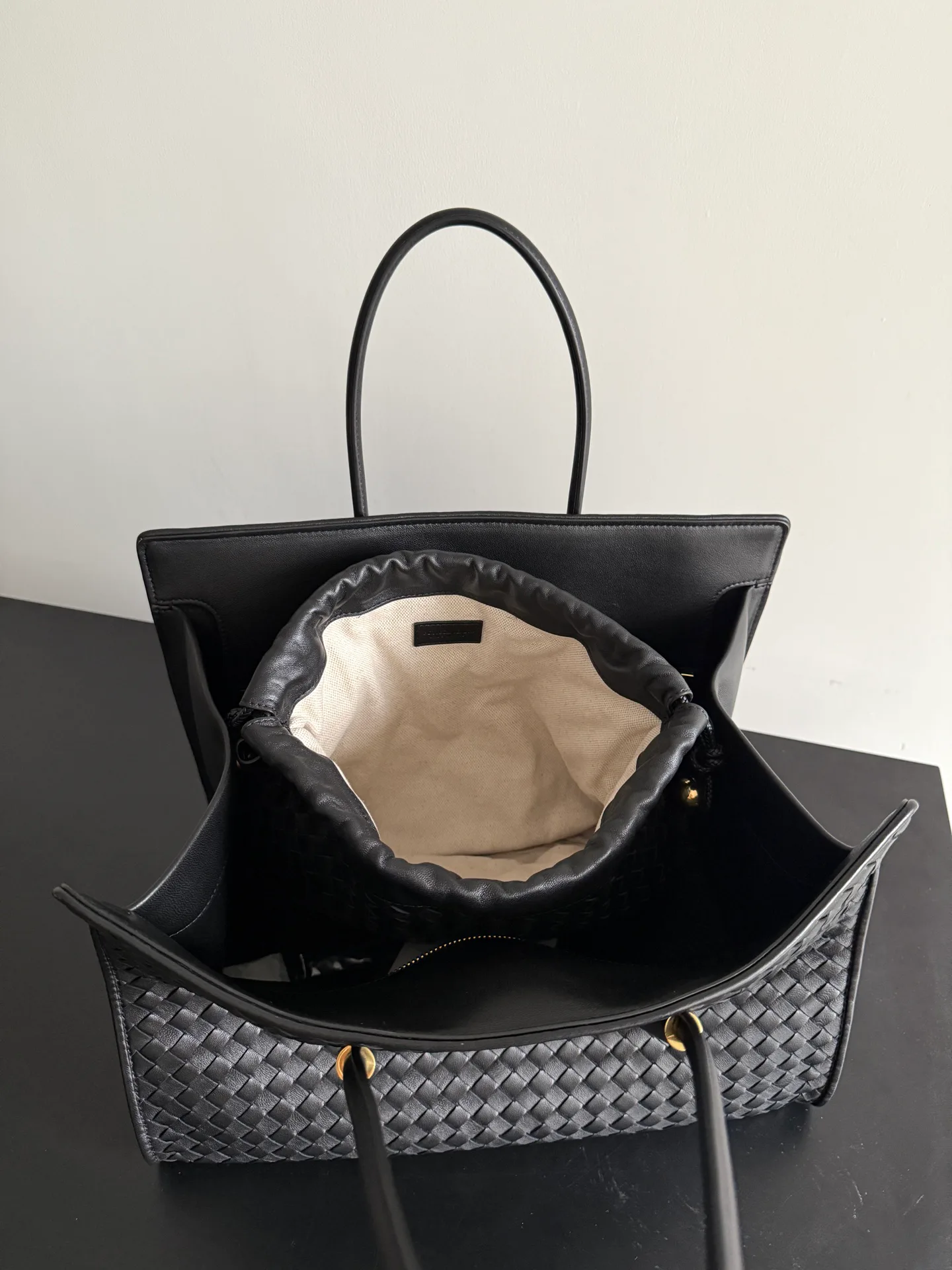 Классические Сумки Женские Bottega Veneta 12214528