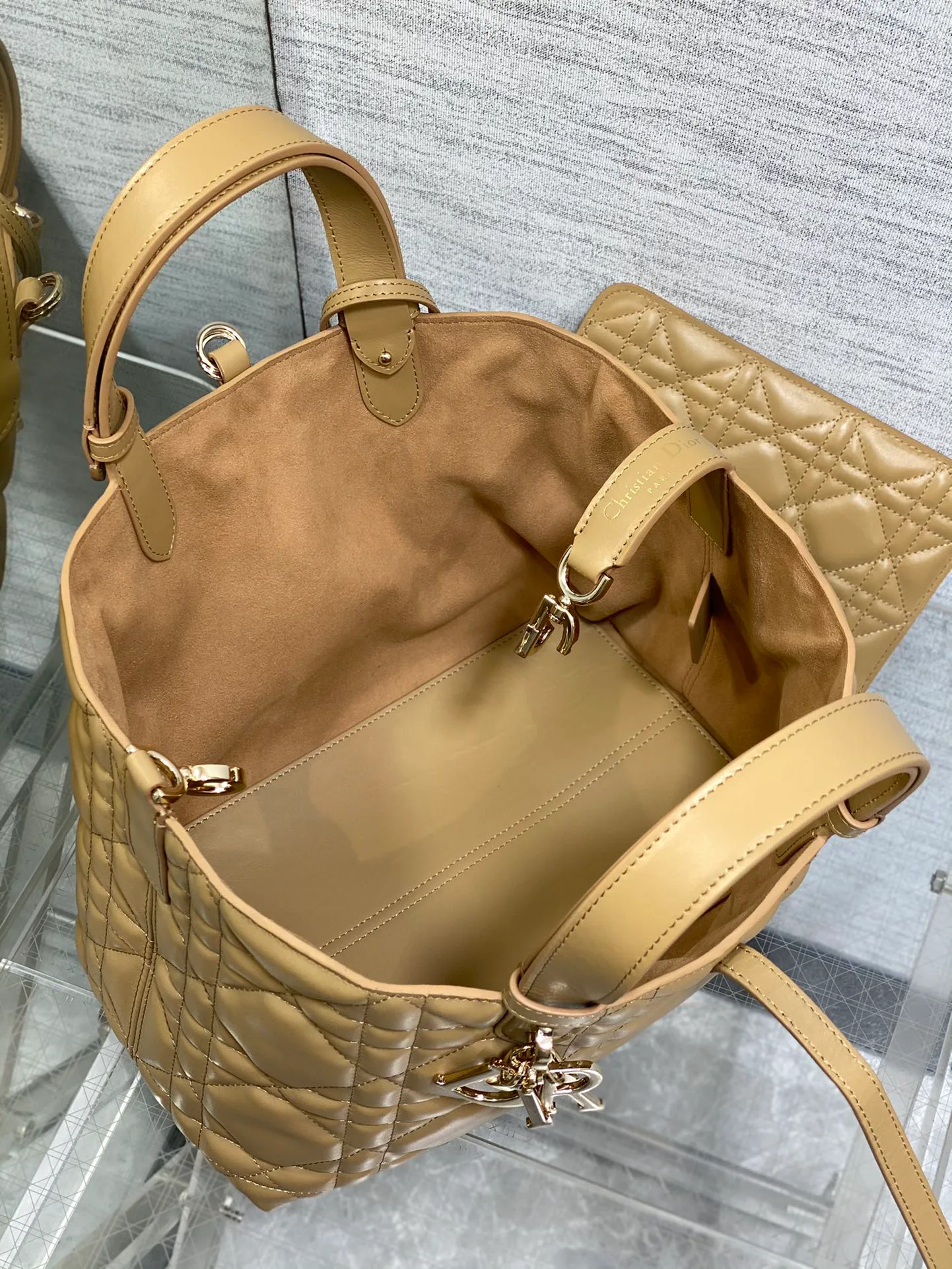 Классические Сумки Женские Christian Dior 11562708