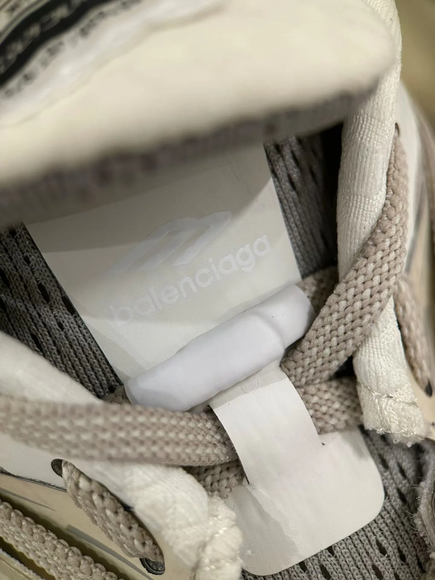 Кроссовки Женские Balenciaga 17001292