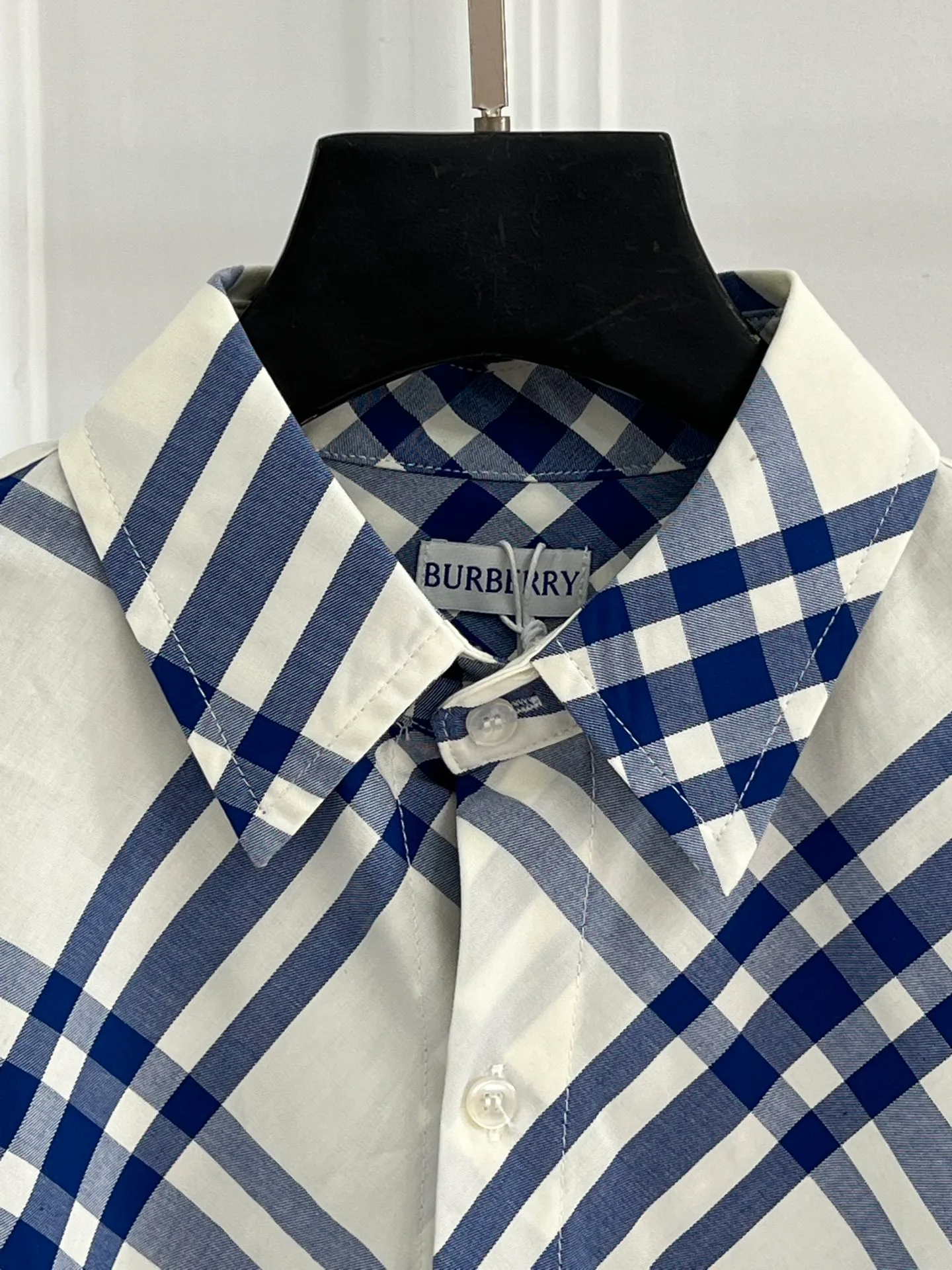 Рубашки Женские Burberry 10898913