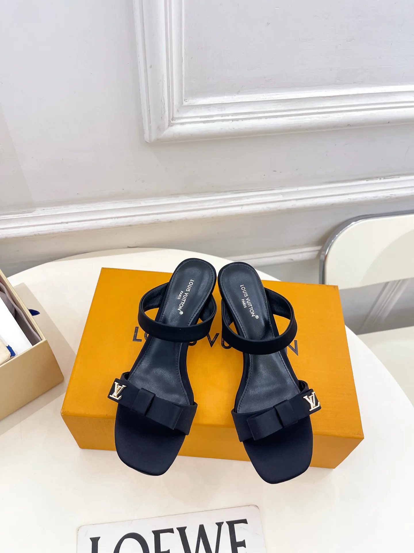 Туфли Женские Louis Vuitton 11677154