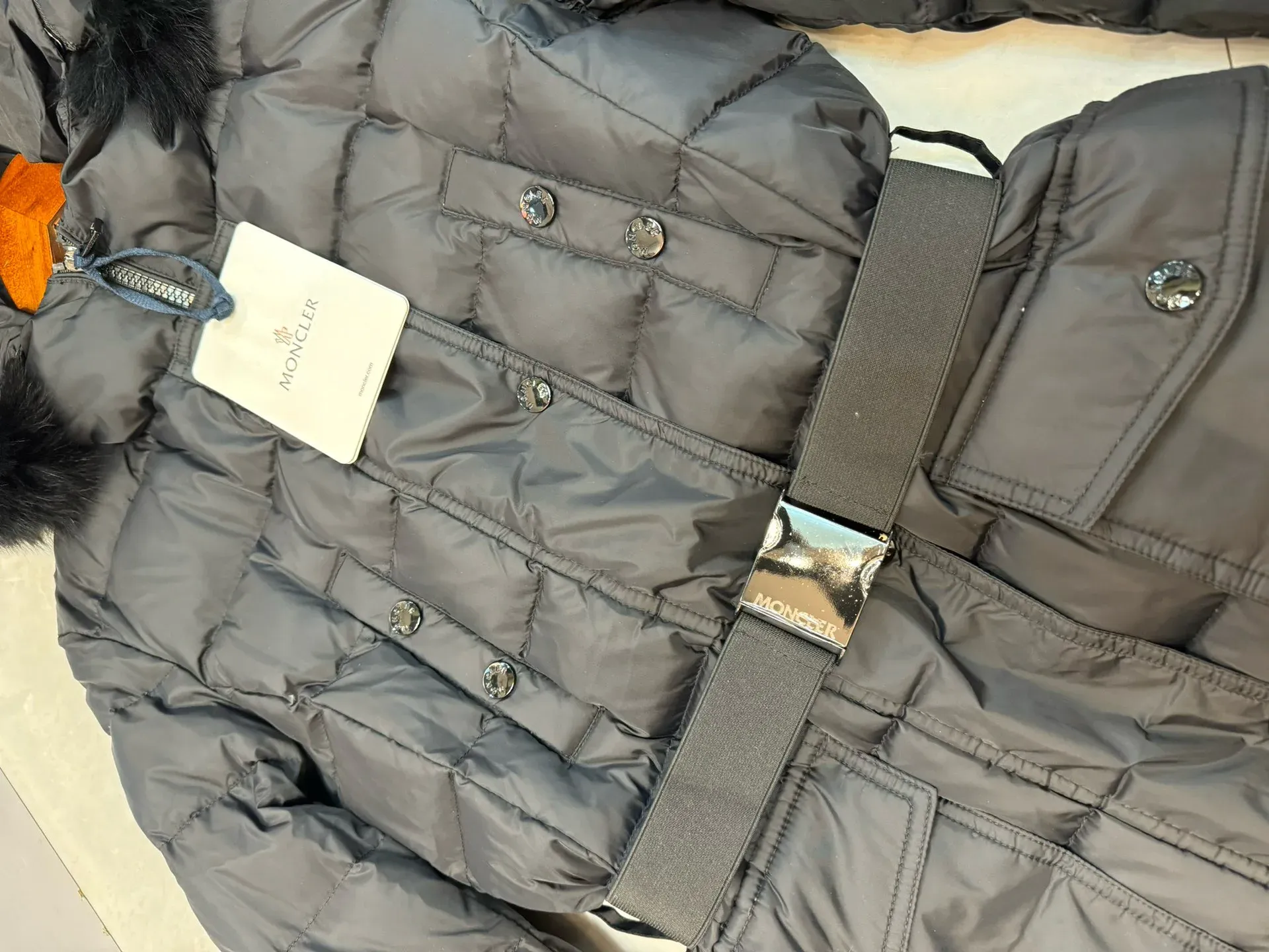 Куртки И Пуховики Женские Moncler 5597822