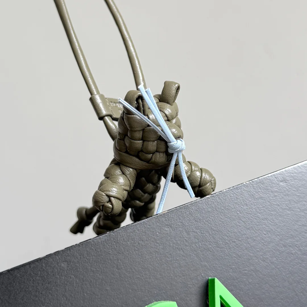 Ключницы Bottega Veneta 546000